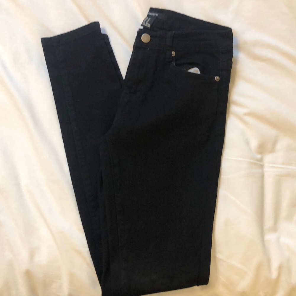 Black skinny jeans